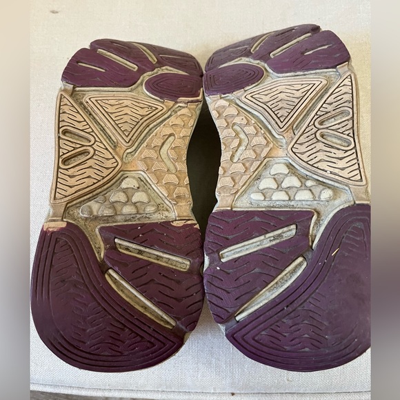 Hoka One One Purple Athletic Shoes - Picture 8 of 11